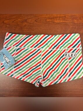 NWT fleo shorts